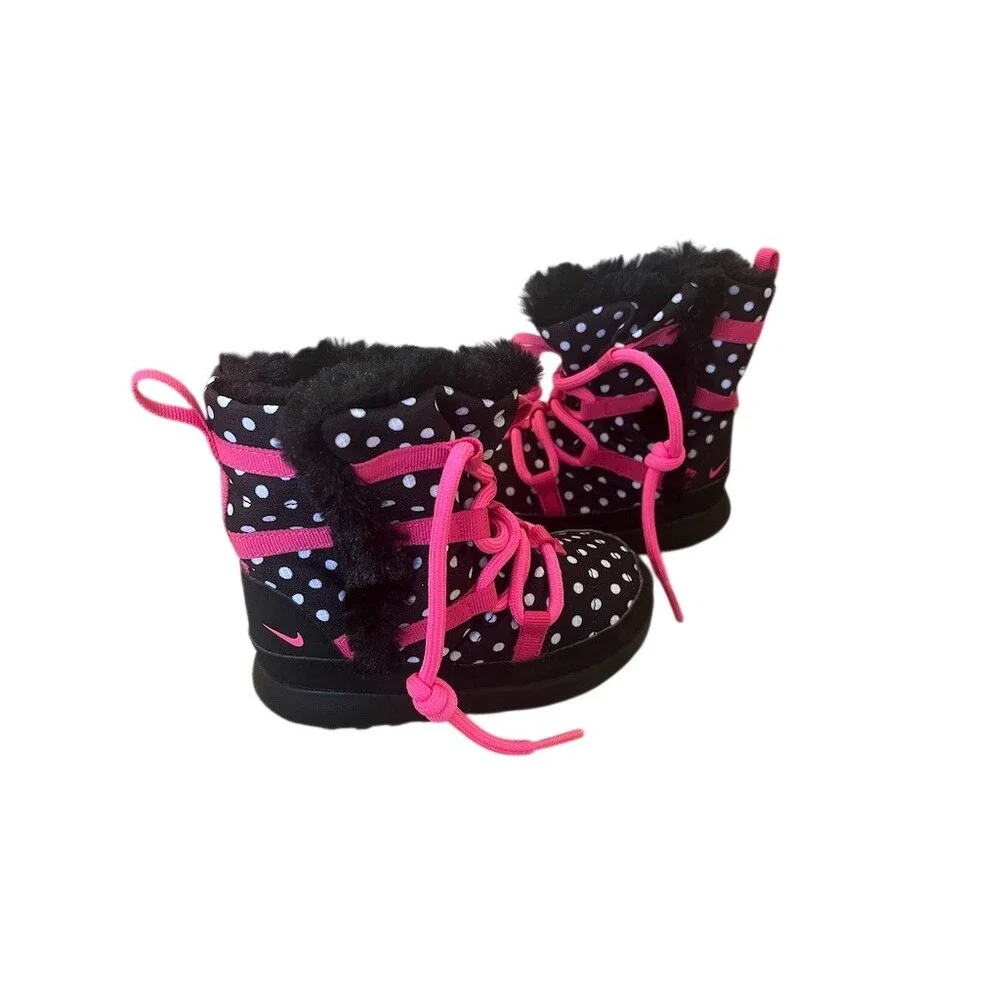Nike Roshe One Girls Sneakerboot Black White Polka Dot Pink Faux Fur Lined